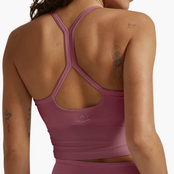 Beyond Yoga NWT Space Dye Crop Top - Picture 2 of 5